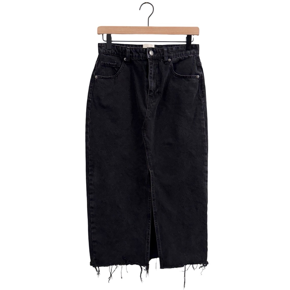 Elegant Black Denim Skirt
